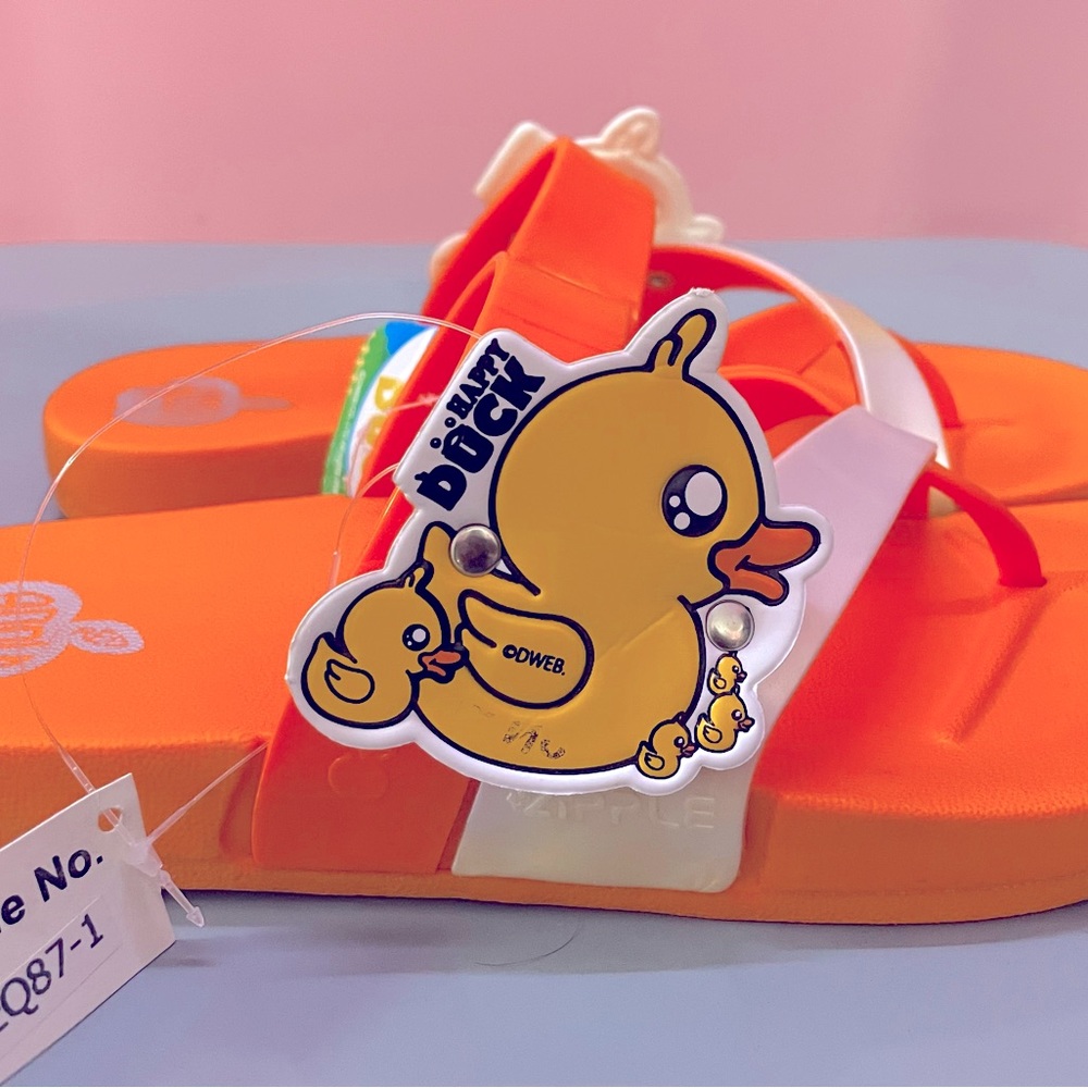 Bright orange colour rubber slippers for little princess by brand Apple Size 35 - Picture 5 of 8